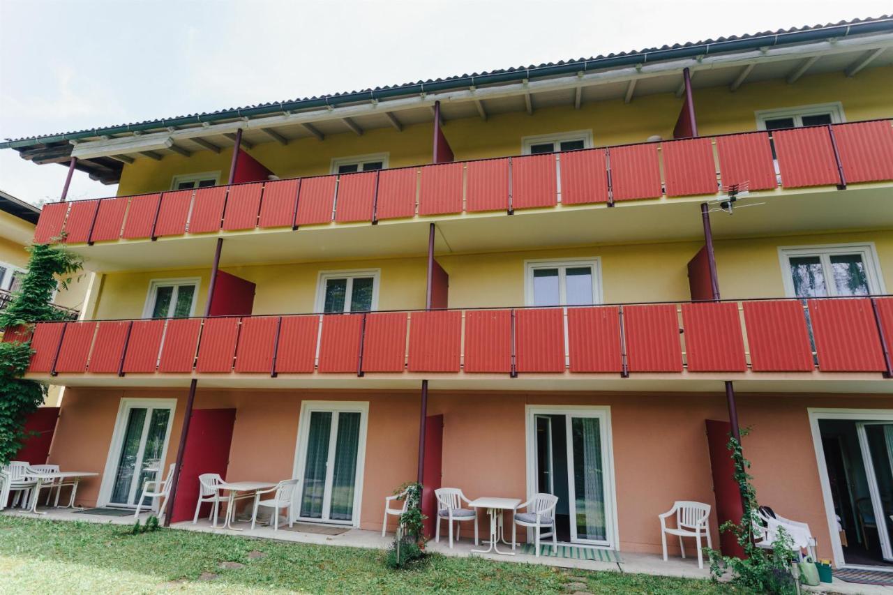 Gaestehaus Frank Hotel Velden am Woerthersee Luaran gambar