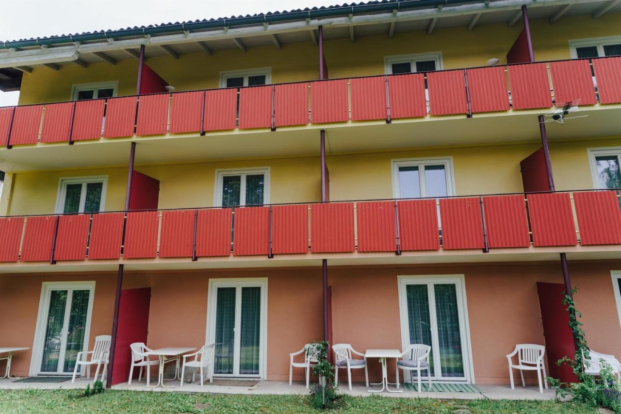 Gaestehaus Frank Hotel Velden am Woerthersee Luaran gambar
