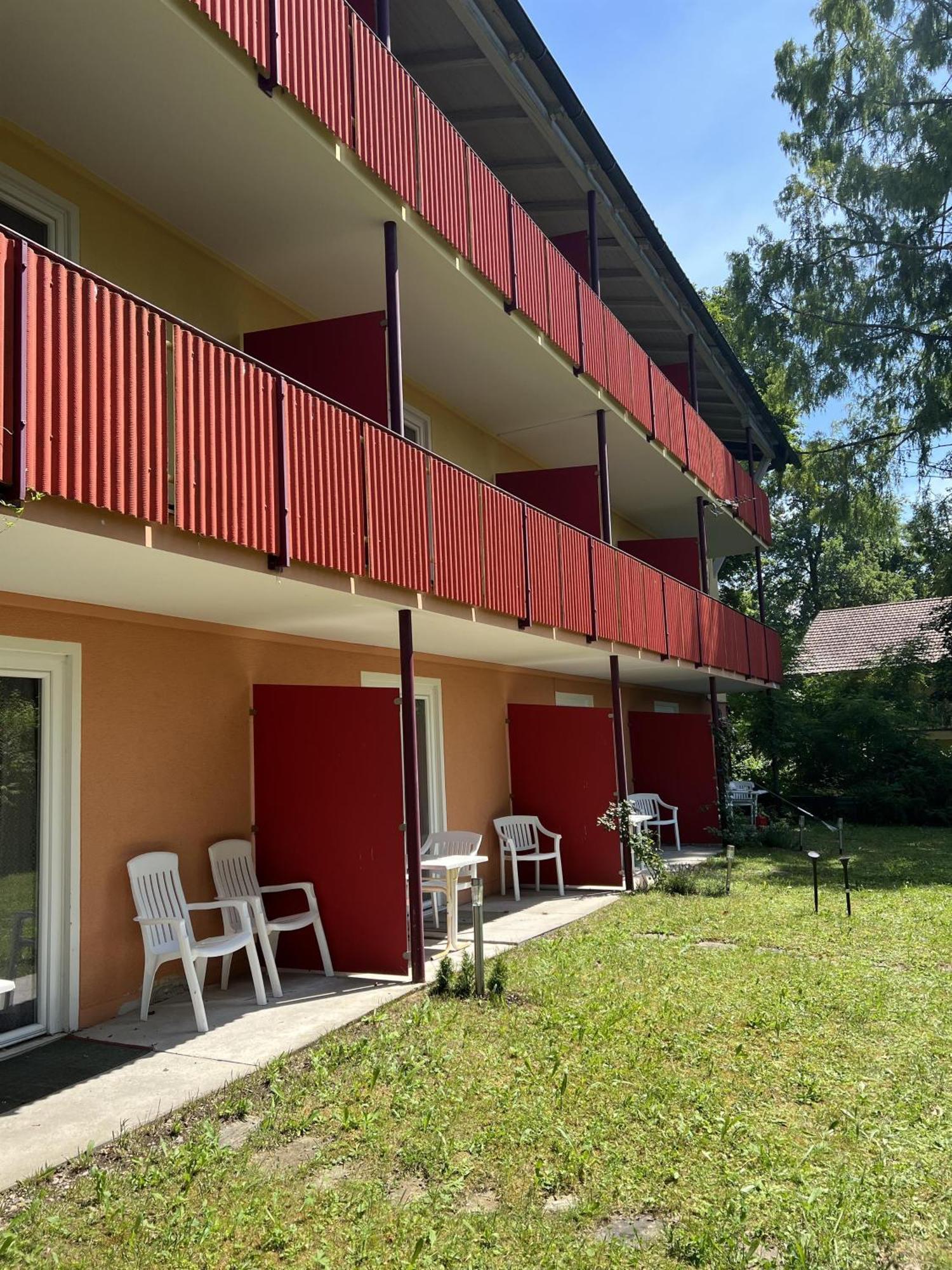 Gaestehaus Frank Hotel Velden am Woerthersee Luaran gambar