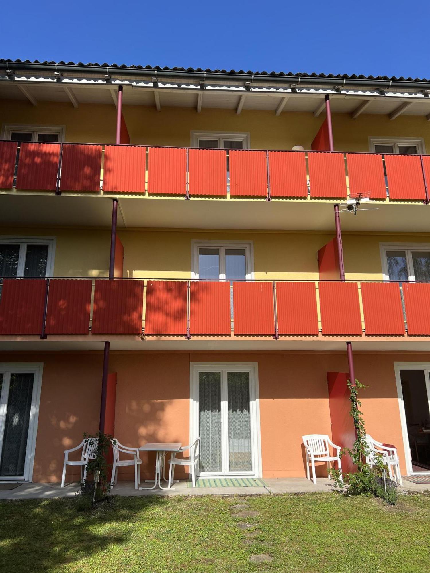 Gaestehaus Frank Hotel Velden am Woerthersee Luaran gambar